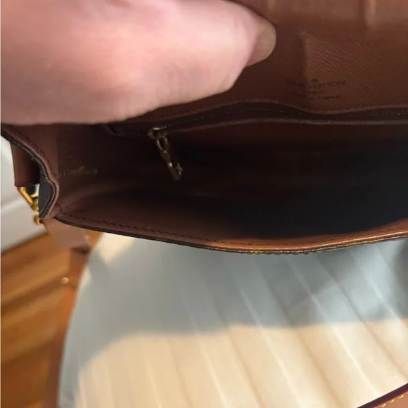 Vintage Louis Vuitton Monogram Saint Cloud GM. - Picture 13 of 16